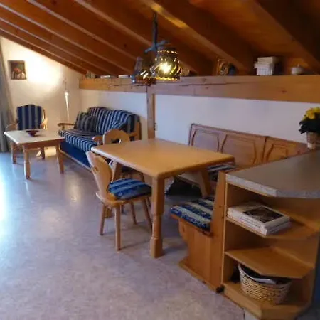 Ferienwohnung Kroeninger Apartman Garmisch-Partenkirchen